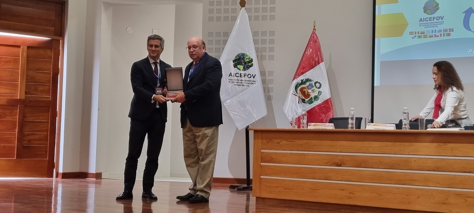 Reunión CNAE y AICEFOV